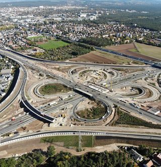Kreuzbauwerk Fürth/Erlangen